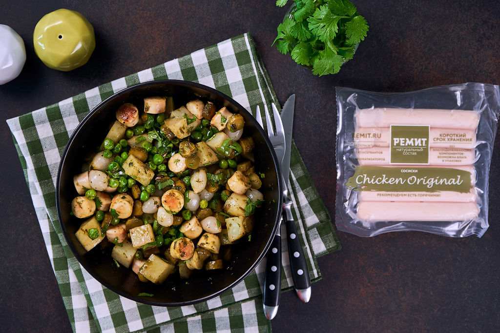 Оригинальный салат с картошкой и сосисками - рецепт от Remit