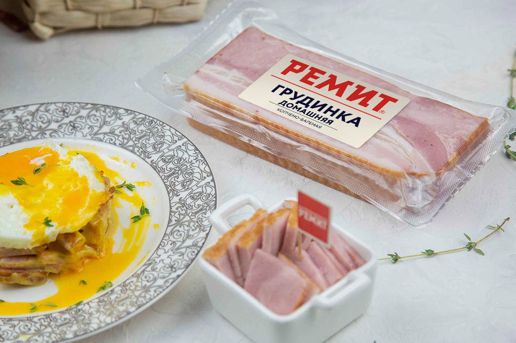 Грудинка Домашняя копчено-вареная (390 г)