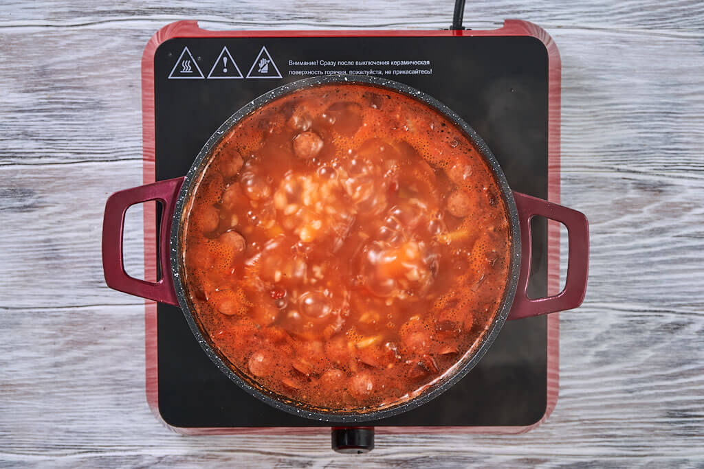 Сытный суп с лечо и колбасками Кабаносси - рецепт от Ремит