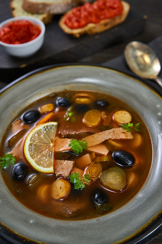 Суп Солянка мясная